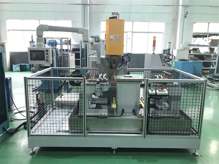 自動(dòng)焊接機(jī)的組成部分有哪些